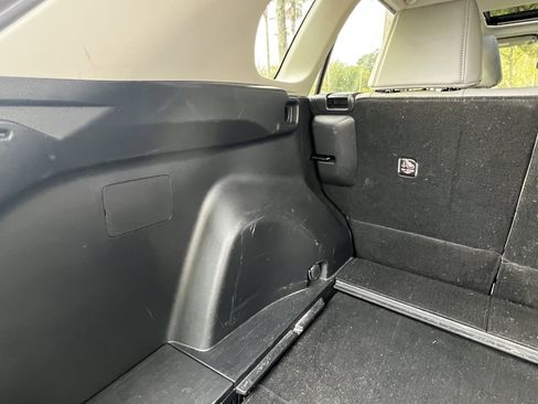 Used 2019 Toyota RAV4 XLE Premium image 51