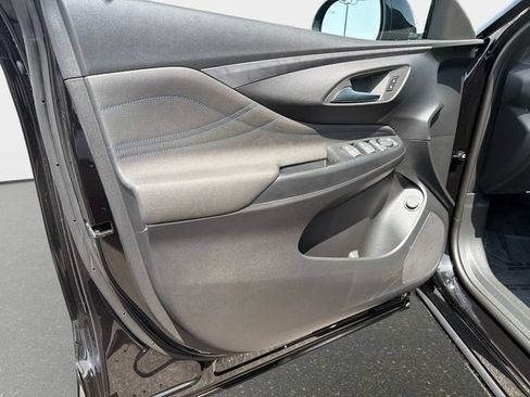 New 2026 Buick Envista Sport Touring w/ Convenience I Package FWD image 17