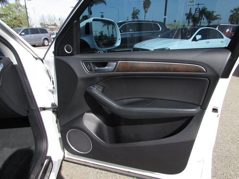 Used 2016 Audi Q5 3.0T Premium Plus w/ Technology Package image 29