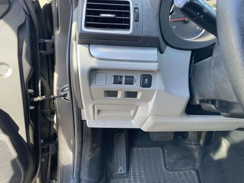 Used 2016 Subaru Forester 2.5i Premium w/ Popular Package #1 image 30