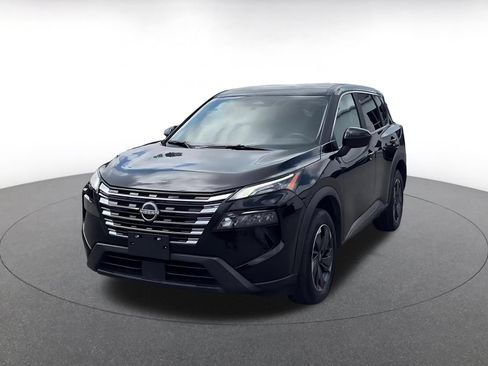 Used 2025 Nissan Rogue SV AWD/4WD image 4