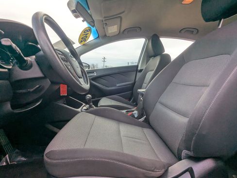 Used 2018 Kia Forte LX image 15