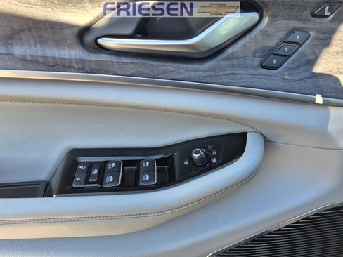 Used 2022 Jeep Grand Cherokee L Overland w/ Advanced Protech Group III image 13