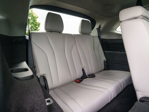 Certified 2024 Acura MDX SH-AWD w/ Technology Package image 47