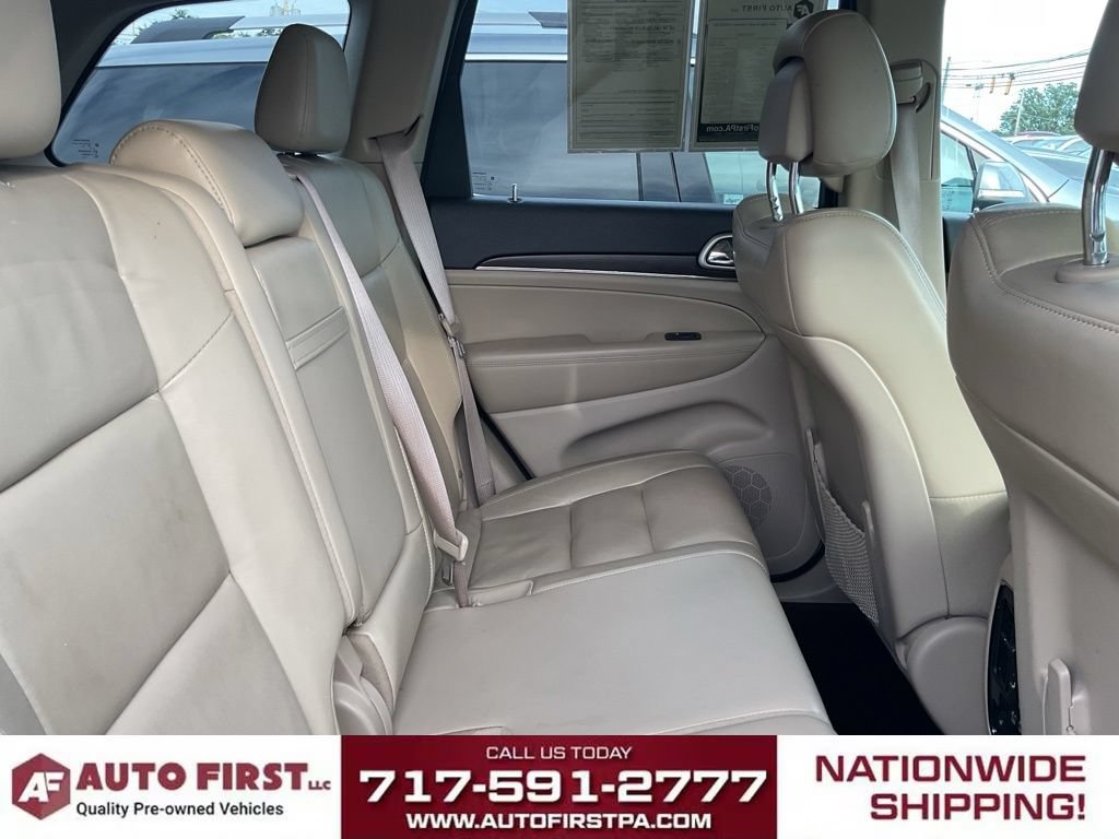 Used 2018 Jeep Grand Cherokee Limited AWD/4WD image 15