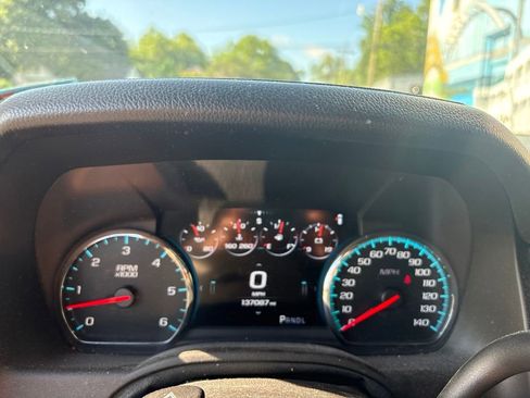 Used 2018 GMC Yukon XL Denali w/ Denali Ultimate Package AWD/4WD image 18