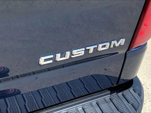 Used 2021 Chevrolet Silverado 1500 Custom RWD image 10