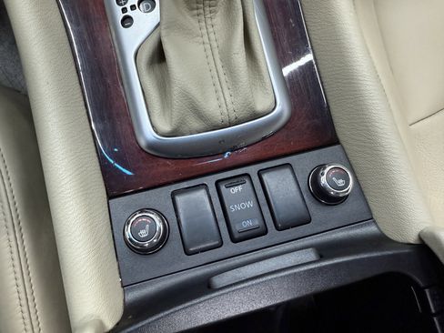 Used 2015 INFINITI QX50 Journey w/ Premium Package image 21