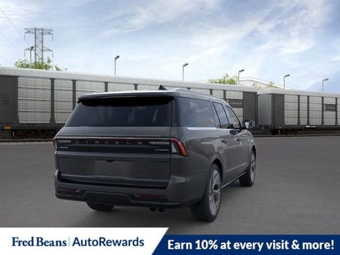 New 2026 Lincoln Navigator L Black Label AWD/4WD image 8