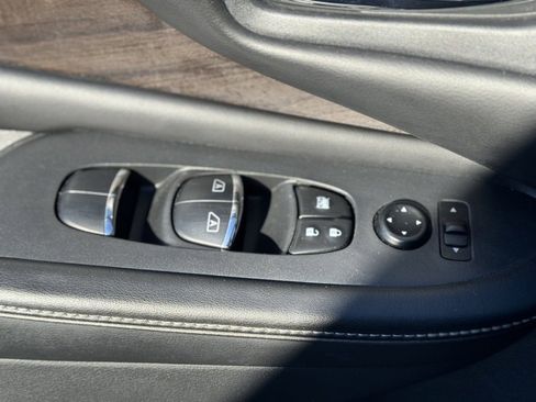 Used 2020 Nissan Murano Platinum w/ Cargo Package image 23