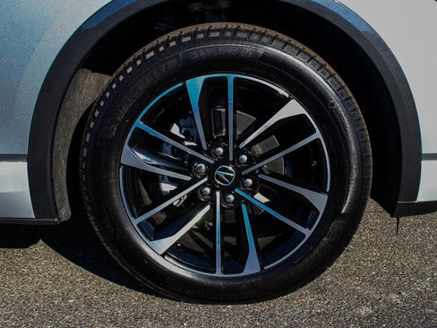 Used 2024 Acura ZDX A-Spec image 7