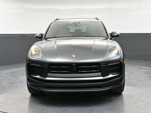 New 2026 Porsche Macan AWD/4WD image 11