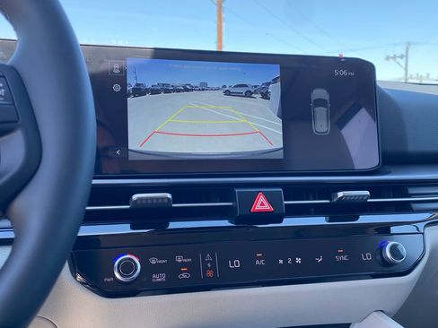 New 2026 Kia Sportage EX image 19