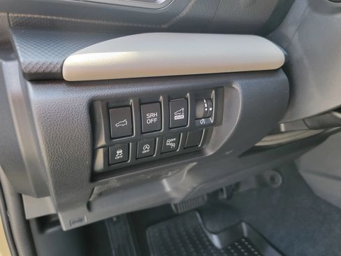 Used 2022 Subaru Forester Limited AWD/4WD image 24