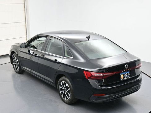 Used 2025 Volkswagen Jetta S FWD image 32