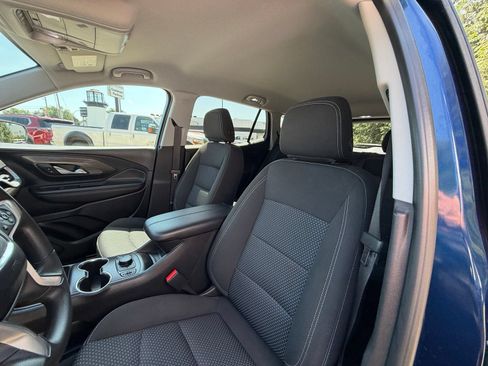 Used 2023 GMC Terrain SLE w/ Driver Convenience Package FWD image 33