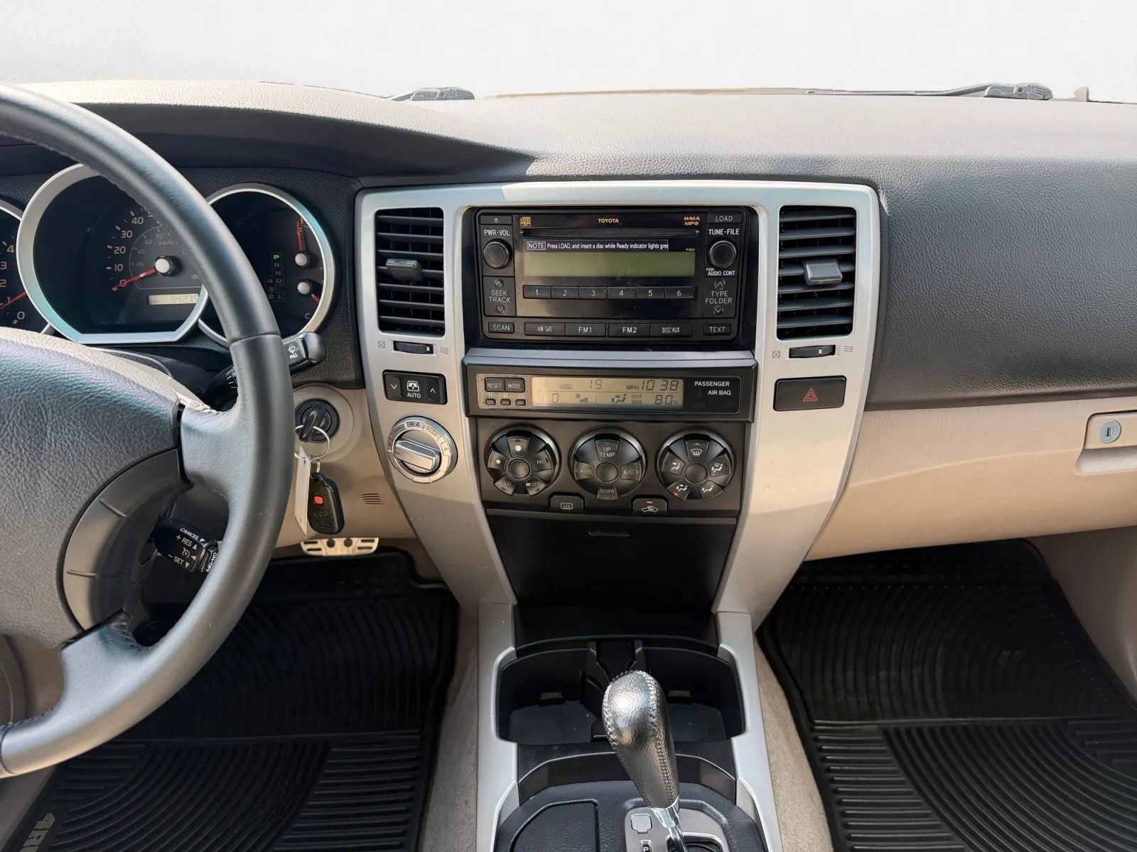 Used 2008 Toyota 4Runner SR5 w/ SR5 Extra Value Pkg 1 AWD/4WD image 13