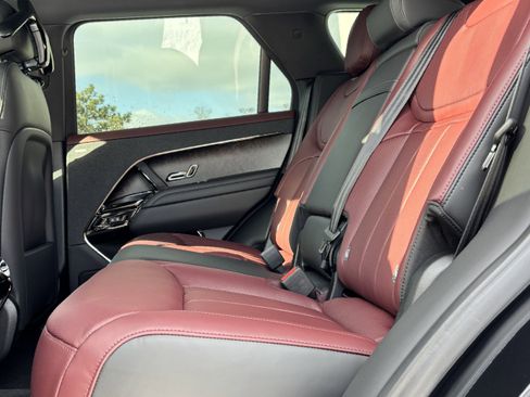 New 2026 Land Rover Range Rover Sport Dynamic SE image 8