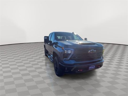 New 2026 Chevrolet Silverado 3500 LTZ w/ LTZ Plus Package image 6