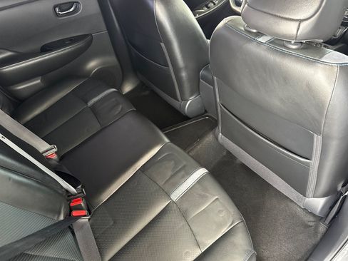 Used 2018 Nissan Leaf SL w/ SL Technology Package FWD image 32