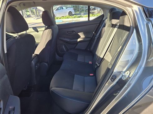 Used 2024 Nissan Sentra SV image 14