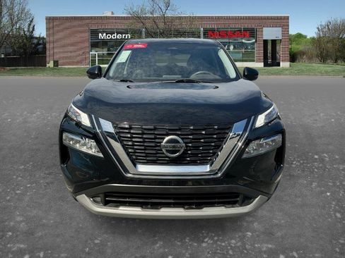 Certified 2021 Nissan Rogue SV FWD image 6