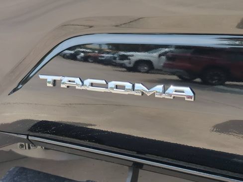 Used 2026 Toyota Tacoma SR5 RWD image 6