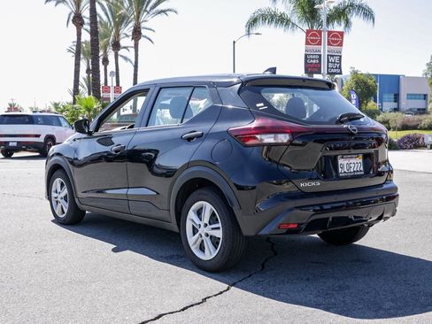 Used 2024 Nissan Kicks S image 6