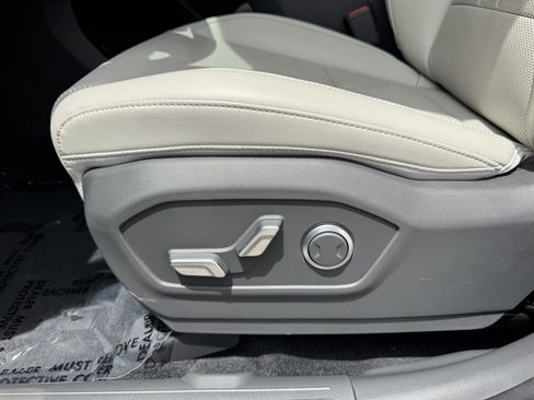 Used 2024 Hyundai Santa Fe SEL image 29