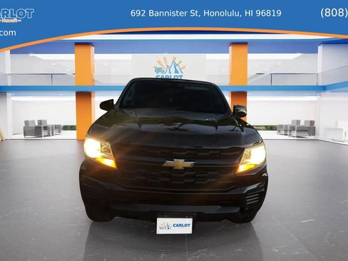 Used 2021 Chevrolet Colorado W/T w/ Custom Special Edition AWD/4WD image 3