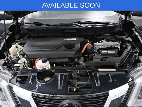 Used 2019 Nissan Rogue SV w/ Premium Package AWD/4WD image 32