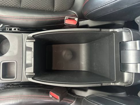 Used 2024 Ford Escape ST-Line w/ Tech Pack #1 AWD/4WD image 30