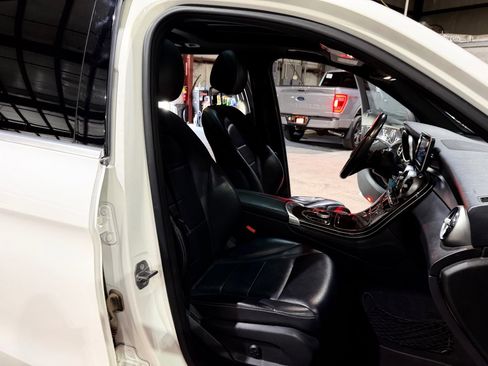 Used 2018 Mercedes-Benz GLC 300 image 27
