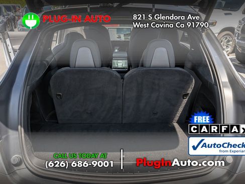 Used 2024 Tesla Model X image 13