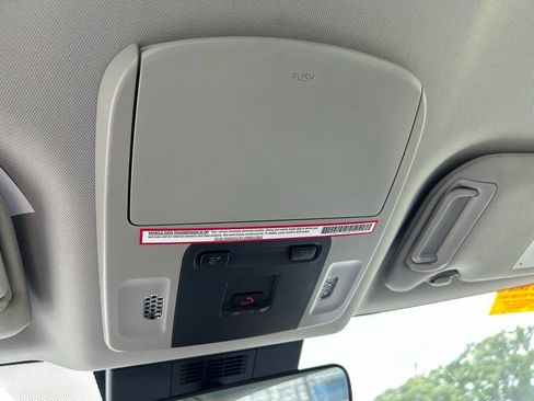 Used 2025 Toyota Camry LE w/ Convenience Package image 29