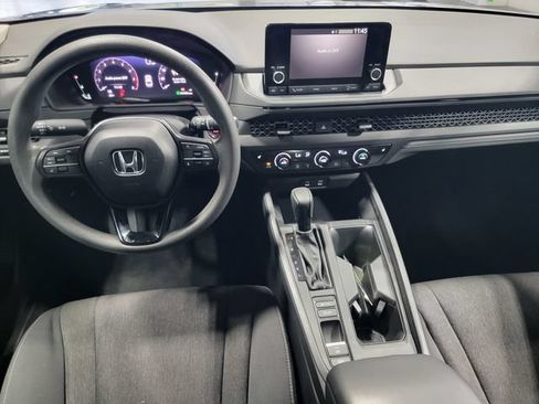 Certified 2023 Honda Accord EX image 28
