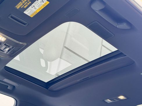 Used 2023 Lexus LX 600 Luxury w/ Appearance Package image 12