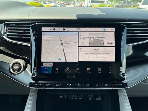 New 2026 Jeep Grand Wagoneer Summit AWD/4WD image 23