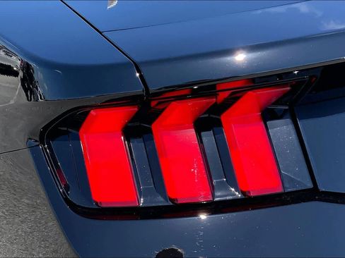 Certified 2026 Ford Mustang GT RWD image 28