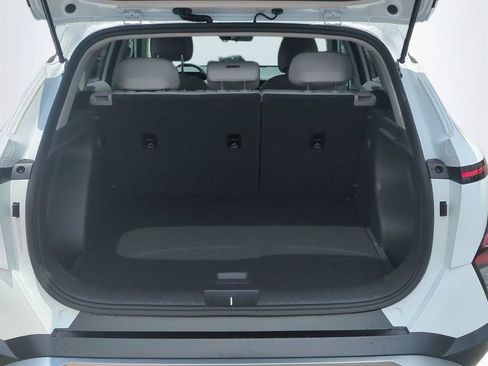 New 2026 Hyundai Kona SEL Premium FWD image 14
