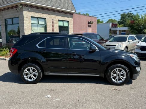 Used 2017 Chevrolet Equinox LT w/ Convenience Package FWD image 4