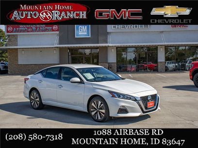 Used 2022 Nissan Altima 2.5 SV