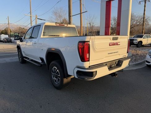 Used 2021 GMC Sierra 2500 AT4 image 4