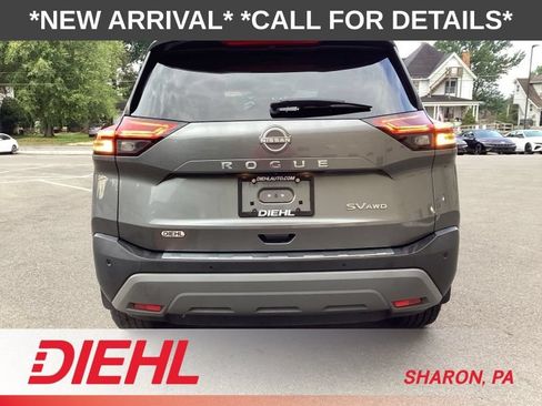 Used 2022 Nissan Rogue SV AWD/4WD image 6