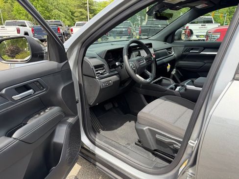 New 2026 GMC Terrain Elevation w/ Technology Package II AWD/4WD image 14