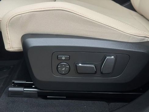 New 2025 BMW X3 xDrive30i w/ Premium Package image 8