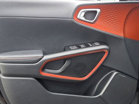 Used 2023 Kia Soul GT-Line w/ GT-Line Technology Package image 13