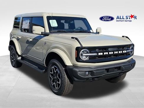 New 2025 Ford Bronco Outer Banks image 1