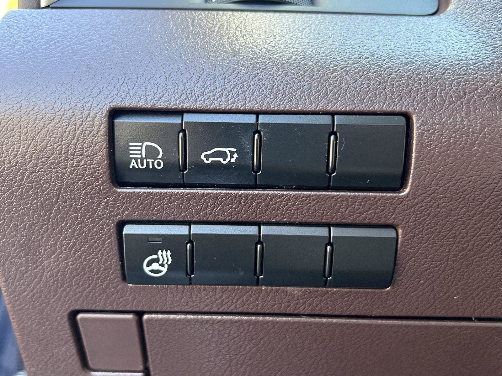 Used 2016 Lexus RX 350 AWD w/ Premium Package image 31