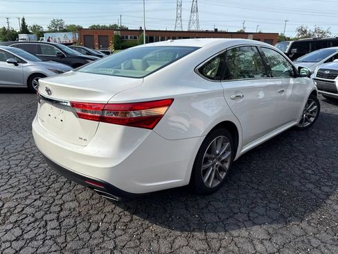 Used 2014 Toyota Avalon XLE Touring FWD image 6